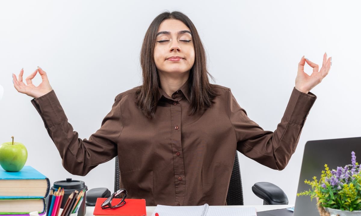 10-tips-to-manage-anxiety-as-a-working-women